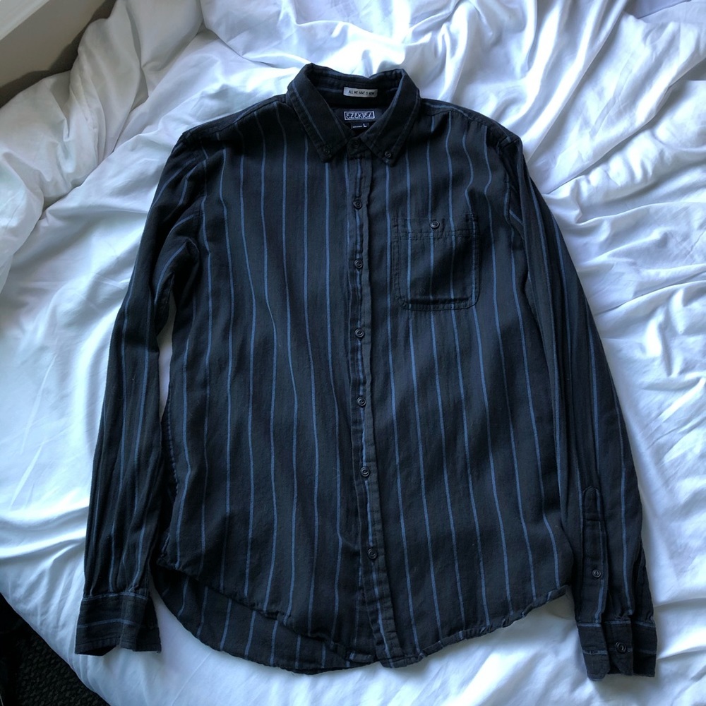 Ezekiel Long-Sleeve Button Down